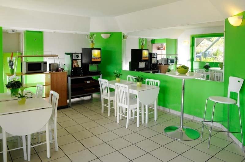 Lemon Hotel Avignon Rochefort Exterior foto